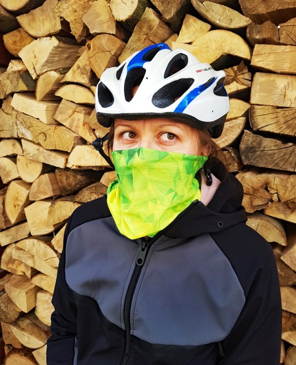 Chusta wielofunkcyjna na rower termoaktywna 8w1 bandana zielona