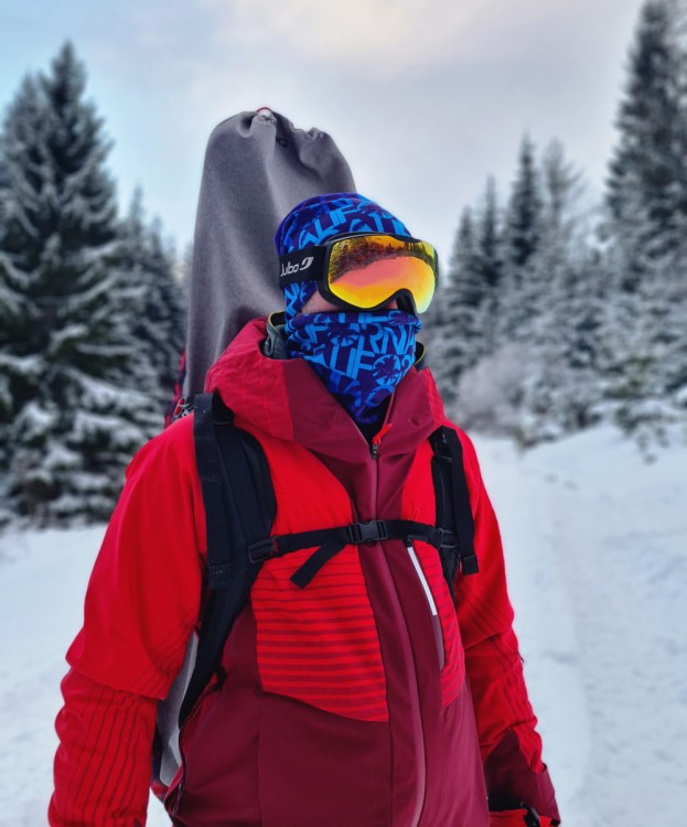 czapka dwuwarstwowa termoaktywna dwustronna bawełniana granatowa polarowa niebieska oddychająca navy blue thermoactive doublesided beanie