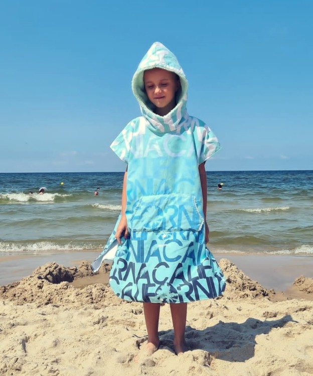 ponczo dla dziecka na plaże szybkoschnące miętowe ręcznik z kapturem poncho towel hooded changing robe mint malokee