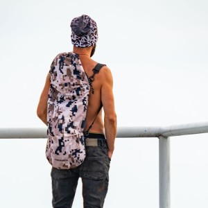 Plecak na deskorolkę matę do yogi Tooba long bag Camo